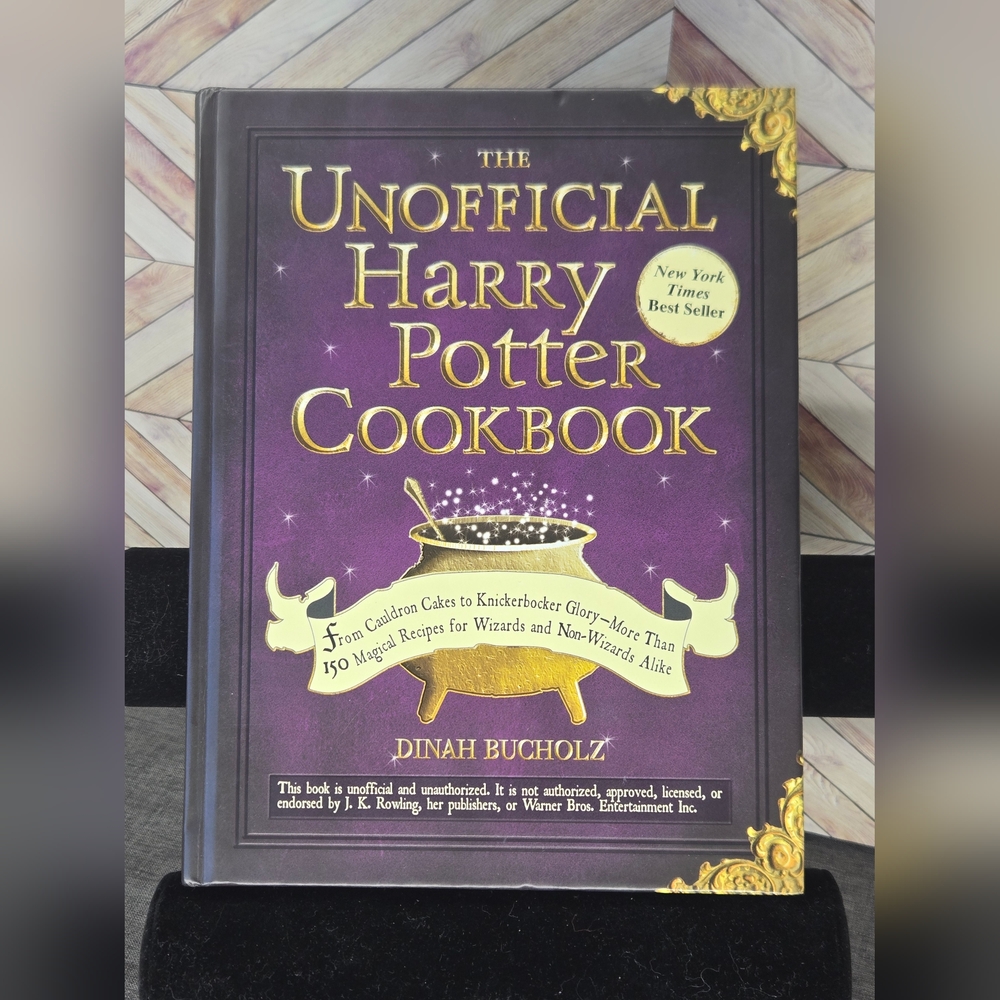 The Unofficial Harry Potter Cookbook (2010) Adams Media, Dinah Bucholz